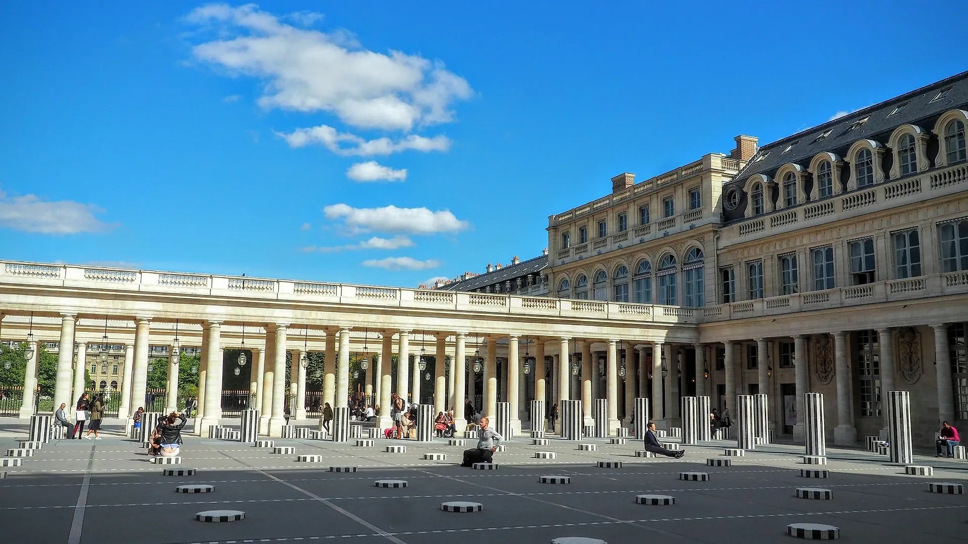 Апартаменты Louvre Opera Design Chicsuites Париж
