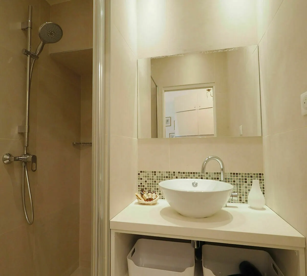 Louvre Opera Design Chicsuites Apartment